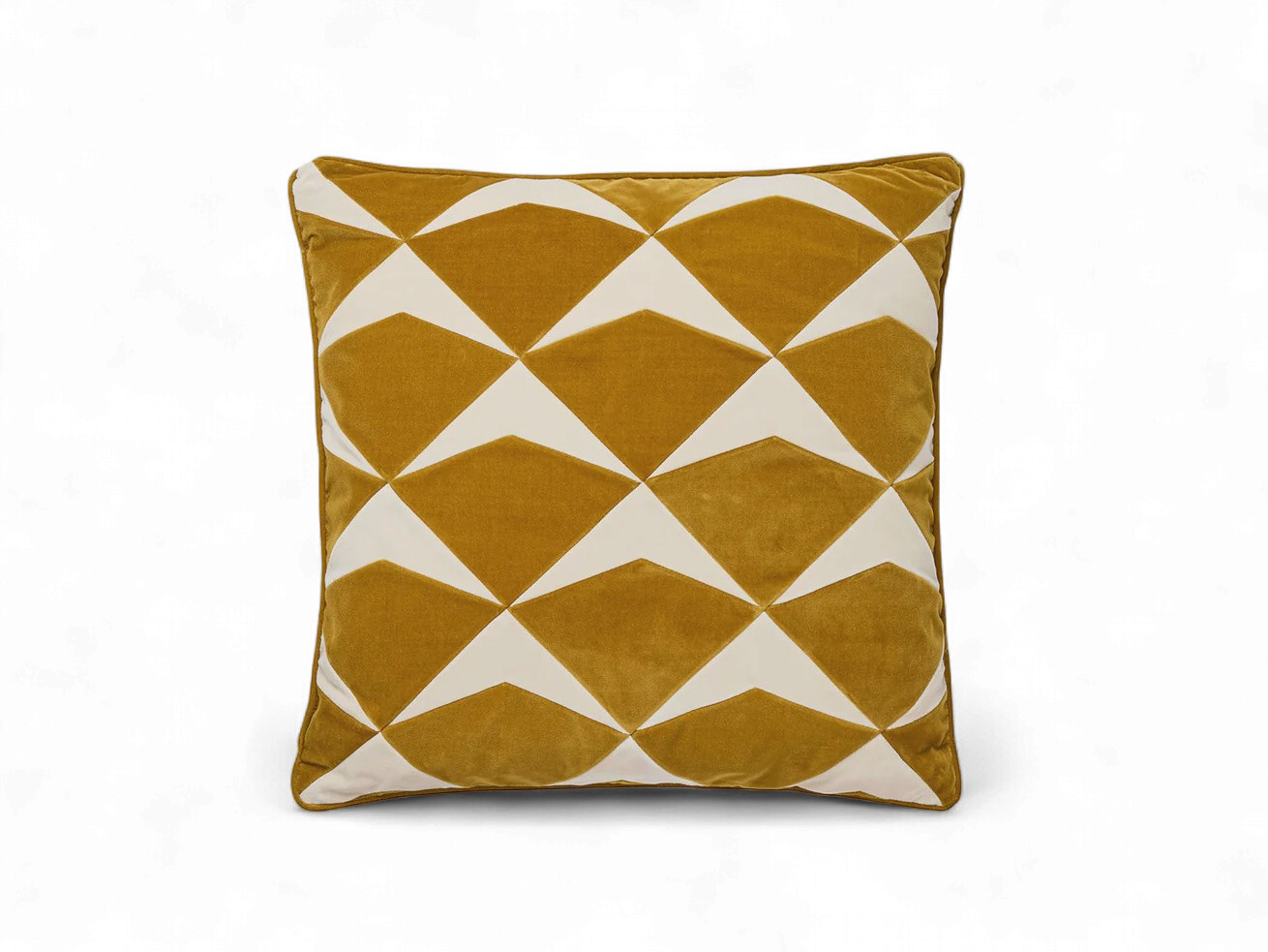 Cojin Selma Cushion